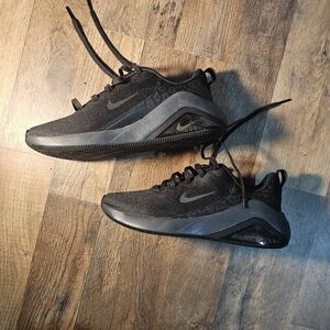 Nike AIR Zoom- Black Cheetah Size 6